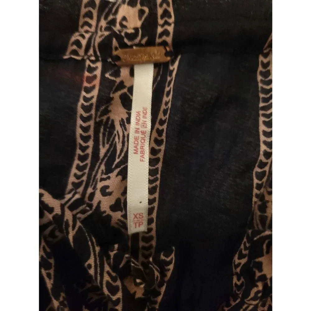 Free People Floral Peplum Blouse Ruffled Sleeves Size XS TP Black Tan - Picture 5 of 5